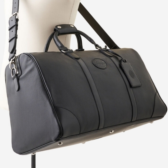 Roots Other - Vintage Roots Canadians Retro Duffel Pebbled Leather Travel Gym Weekender Bag